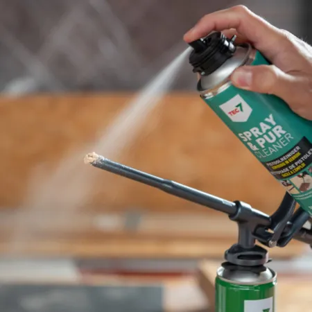 Spray & PUR Cleaner (toepassing)