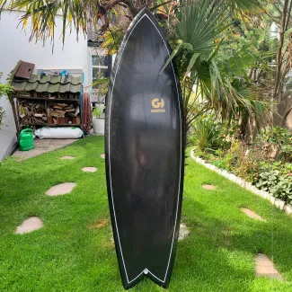 Carbon skinning surfplank