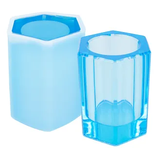 Moule en silicone pour faire un pot à crayons